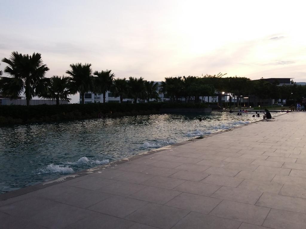 舒适阁楼城市中心旅馆-伊马戈购物中心 亞庇 外观 照片